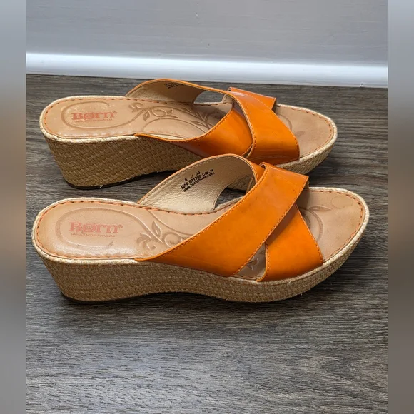 Born Orange Patent Leather Wedge Sandals  Size 8 - Picture 8 of 10